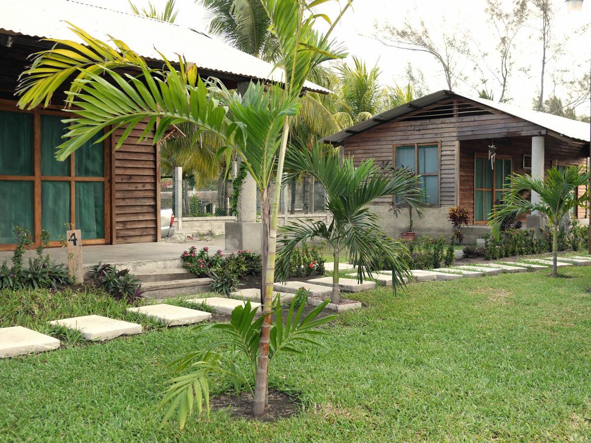 Cabanas Playa Linda 3901 Hotel Tapachula Exterior photo